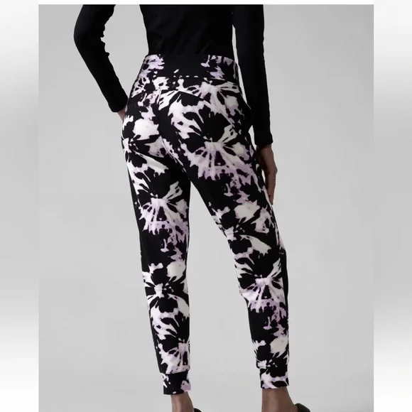 Athleta Balance Printed joggers, size small - Picture 2 of 10